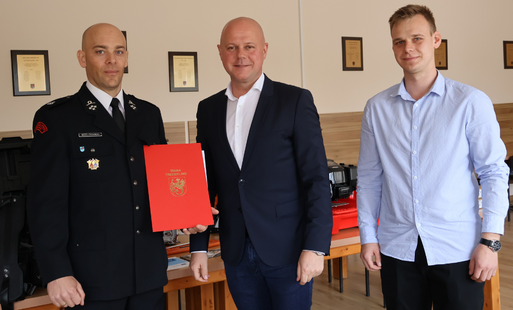 Przekazanie sprzetu dla OSP